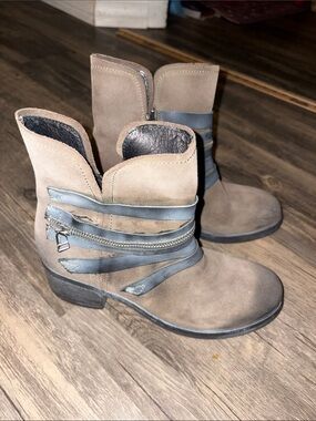 OCEANUS Women's Taupe Suede Ankle Boots  size 8.5